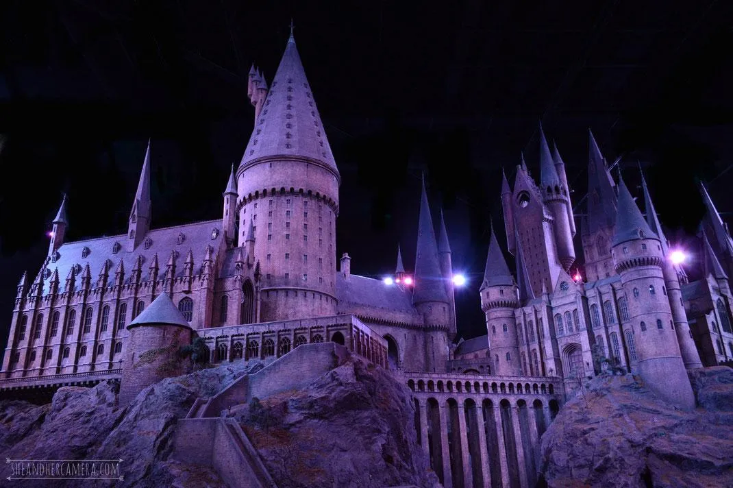 Hogwarts School of Witchcraft & Wizarding